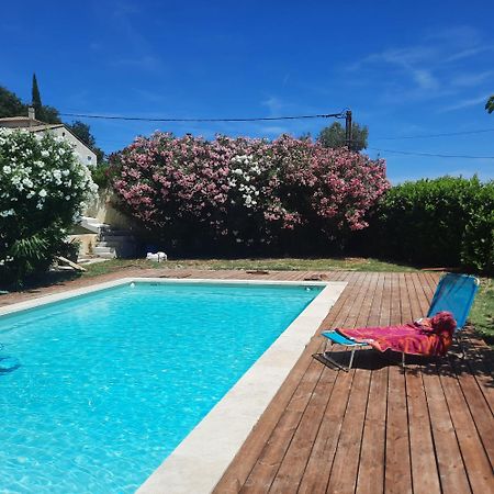 Au Fil De Soi Villa Saint-Julien-de-Peyrolas Dış mekan fotoğraf