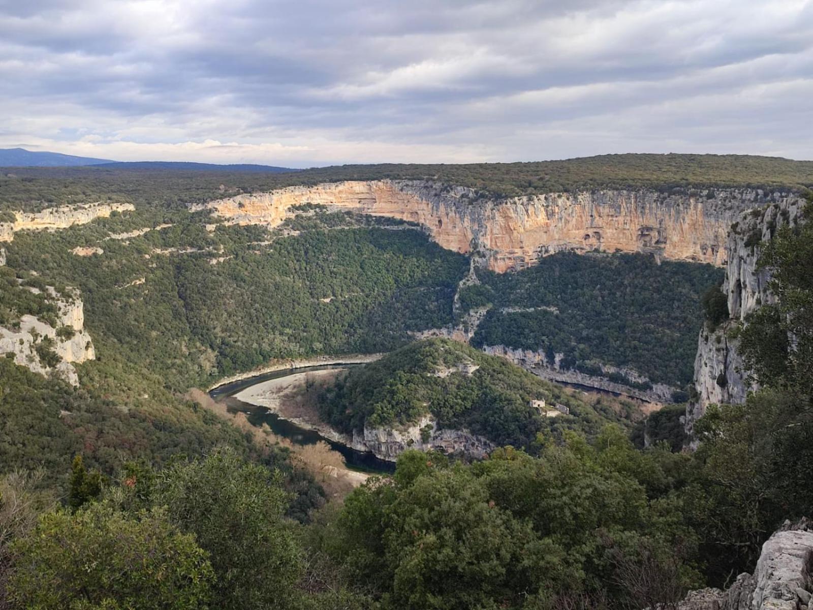 Au Fil De Soi Villa Saint-Julien-de-Peyrolas Dış mekan fotoğraf