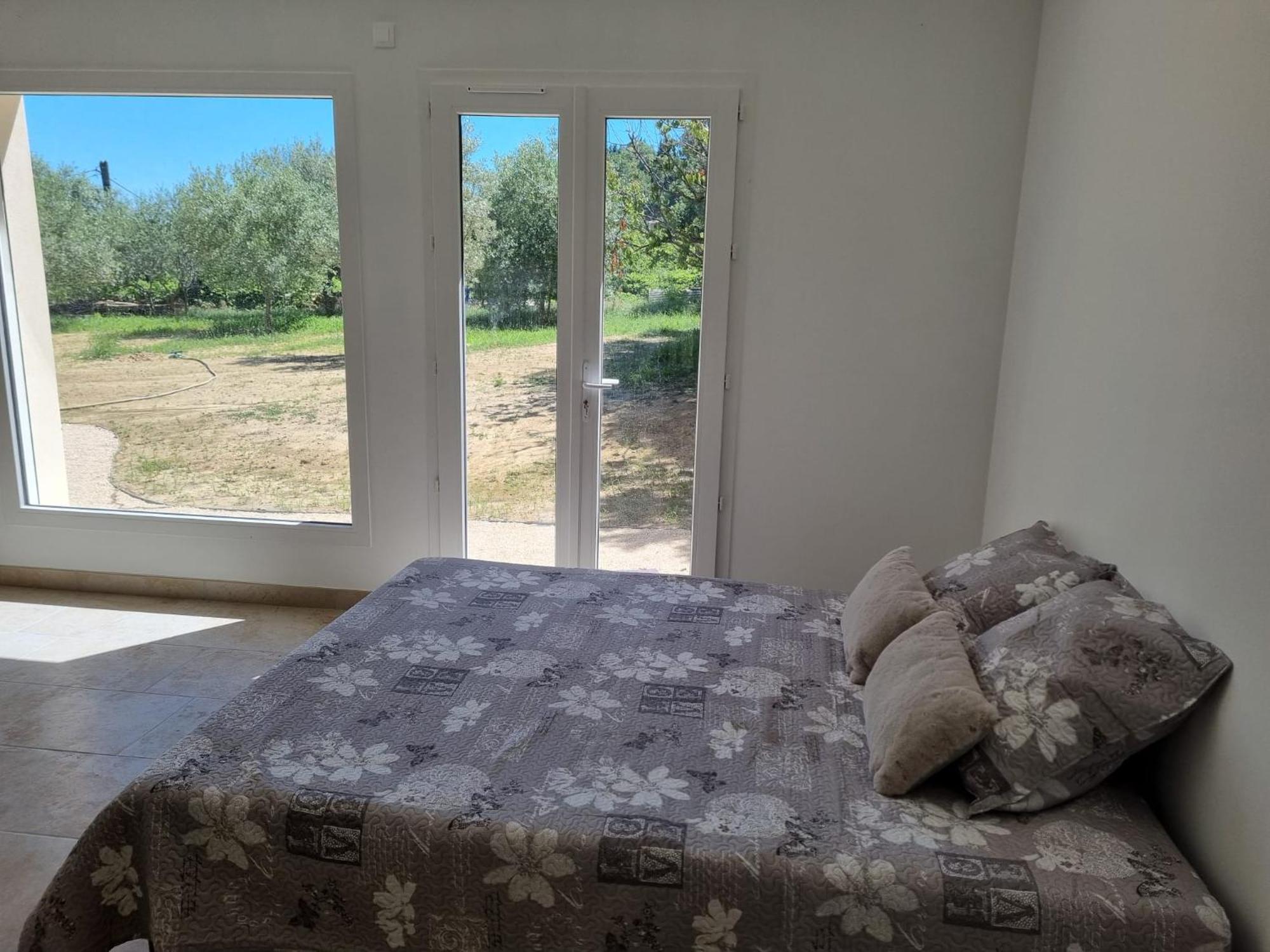 Au Fil De Soi Villa Saint-Julien-de-Peyrolas Oda fotoğraf
