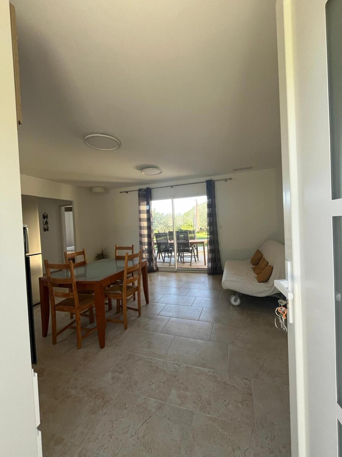 Au Fil De Soi Villa Saint-Julien-de-Peyrolas Oda fotoğraf